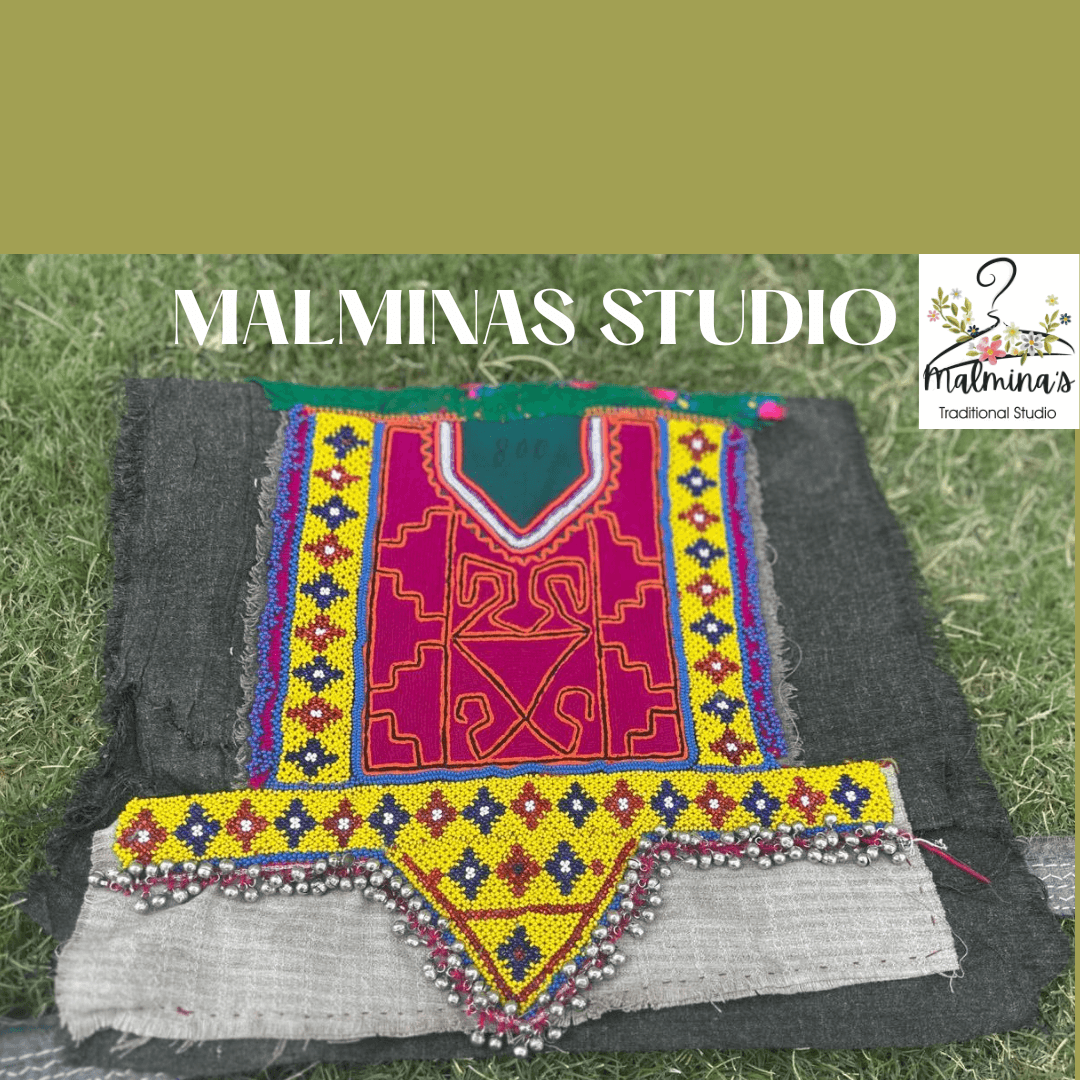 Ethnic Embroidered neck with thread Detailing