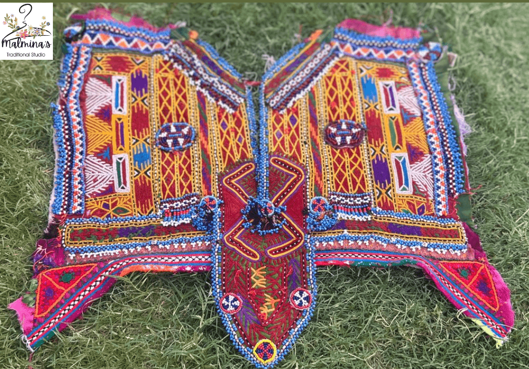 Embroidered Neck piece 